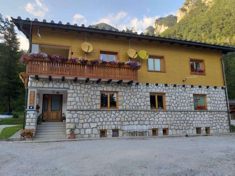 House Berdnik Hotel Stahovica Ngoại thất bức ảnh